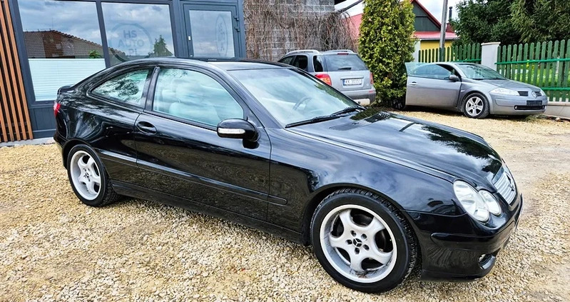 Mercedes-Benz Klasa C cena 14900 przebieg: 236000, rok produkcji 2004 z Nowogród małe 596